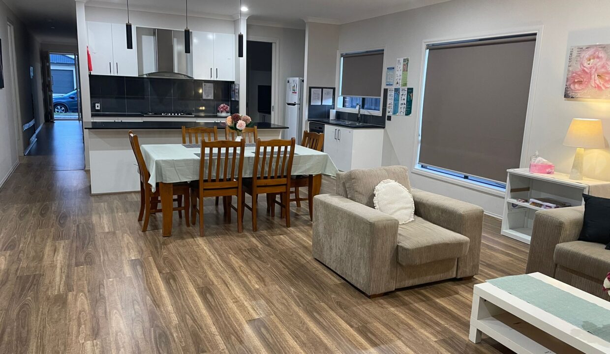 Dining Kitchen